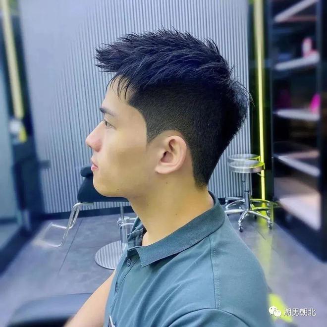 际线款发型帅气提升颜值！AG真人app建议“发